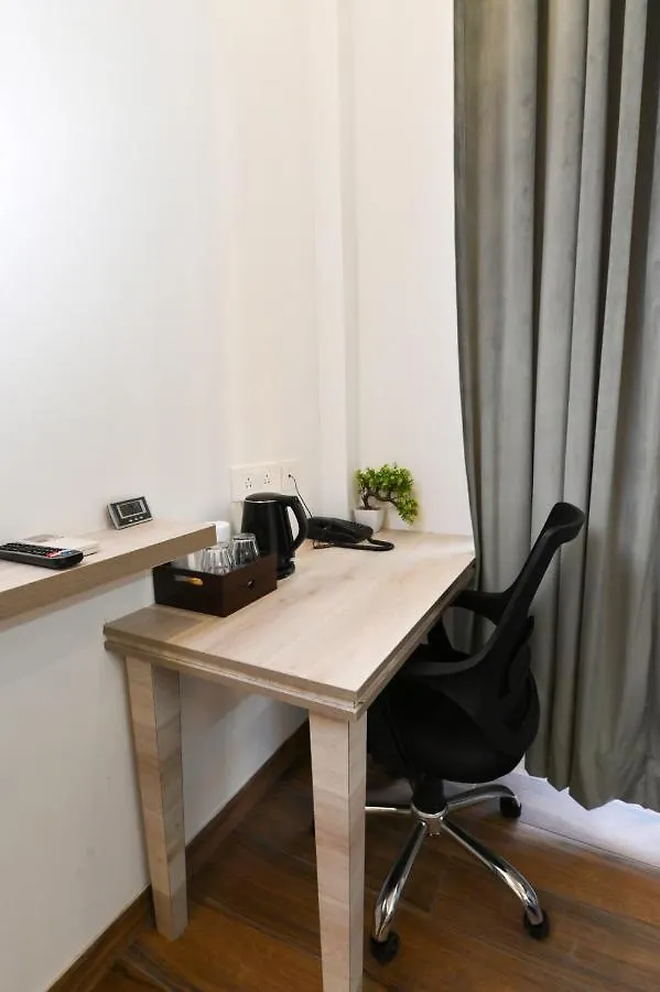 게스트하우스 Stay Studio Hotel & Residences 구르가온 인도