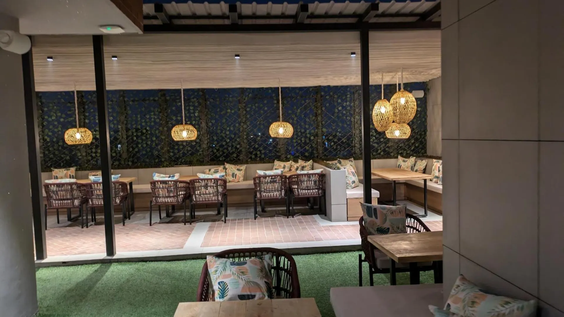 게스트하우스 Stay Studio Hotel & Residences 구르가온 인도